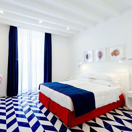 Maison Blu - Intimate Guesthouse Sorrento Exterior photo