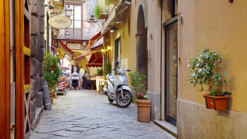 Maison Blu - Intimate Guesthouse Sorrento Exterior photo