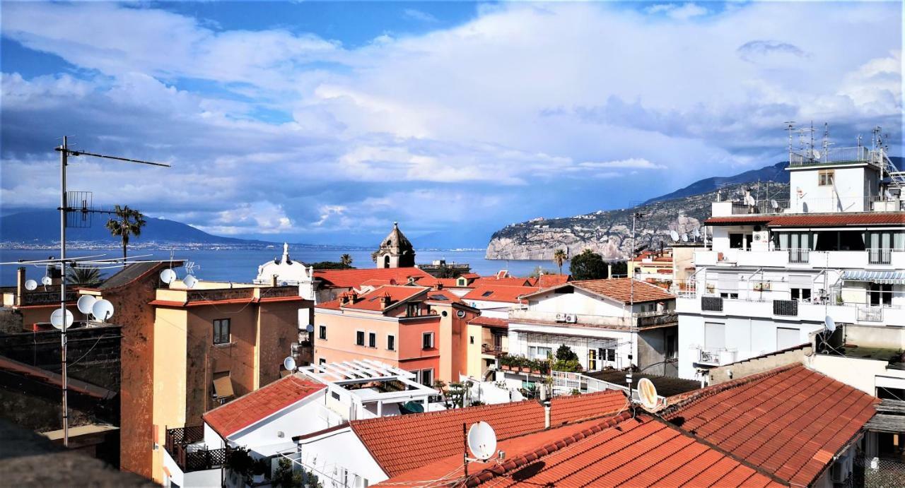 Maison Blu - Intimate Guesthouse Sorrento Exterior photo